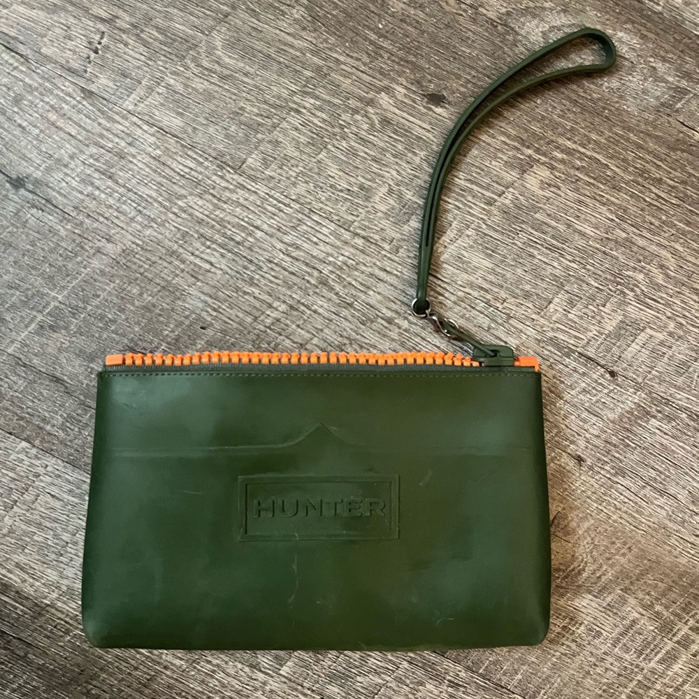 Hunter X Target zip pouch green